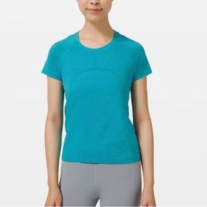 Blue lululemon short sleeve shirt